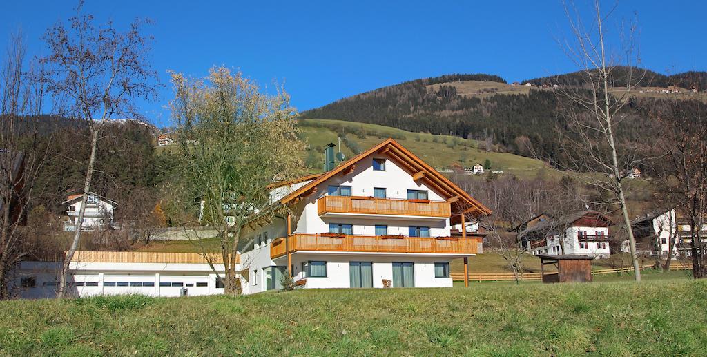 Stiflerhof Apartamento Falzes Exterior foto
