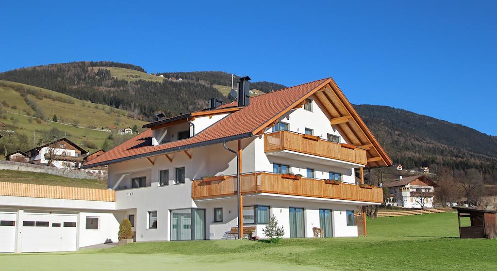Stiflerhof Apartamento Falzes Exterior foto