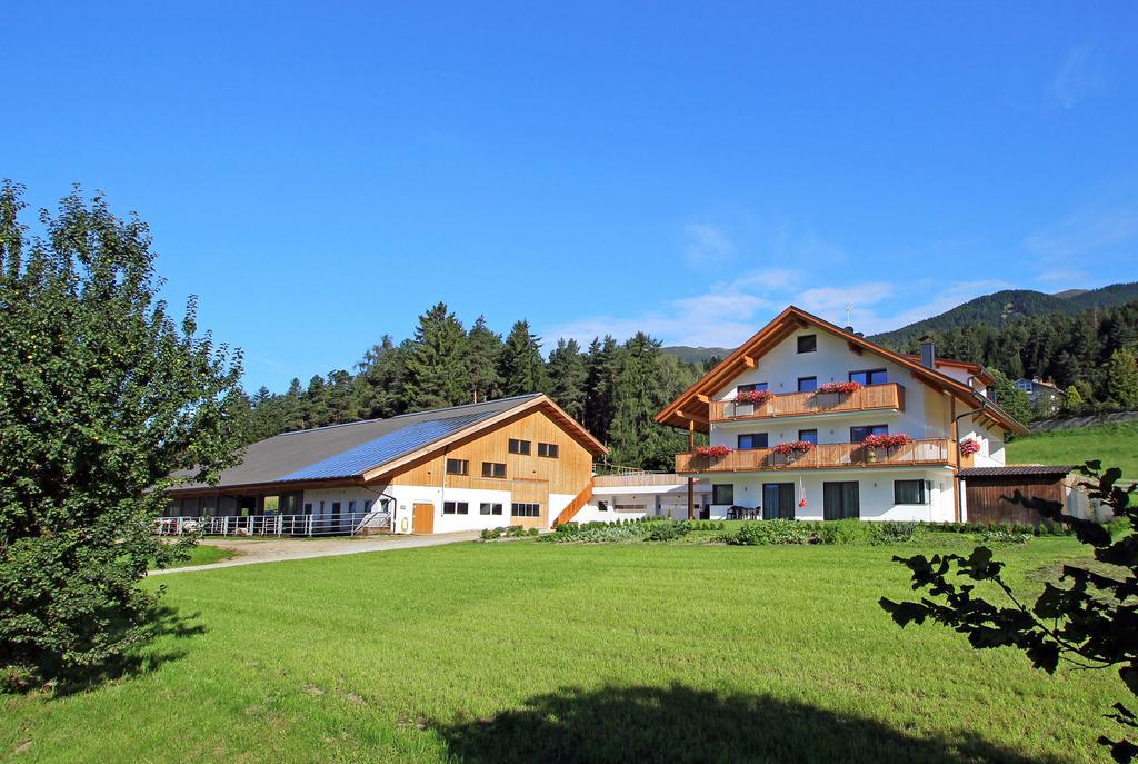 Stiflerhof Apartamento Falzes Exterior foto